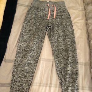 Girls grey joggers